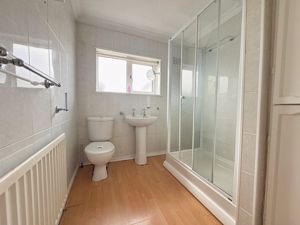 Bathroom- click for photo gallery